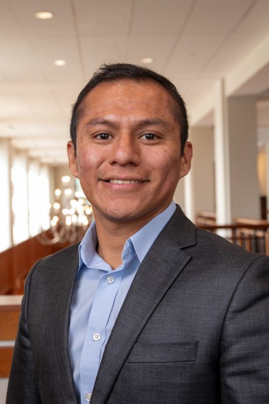 Marlon Ac-Pangan Headshot 