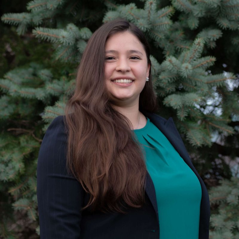 Headshot of Isabel Gutierrez Forbes